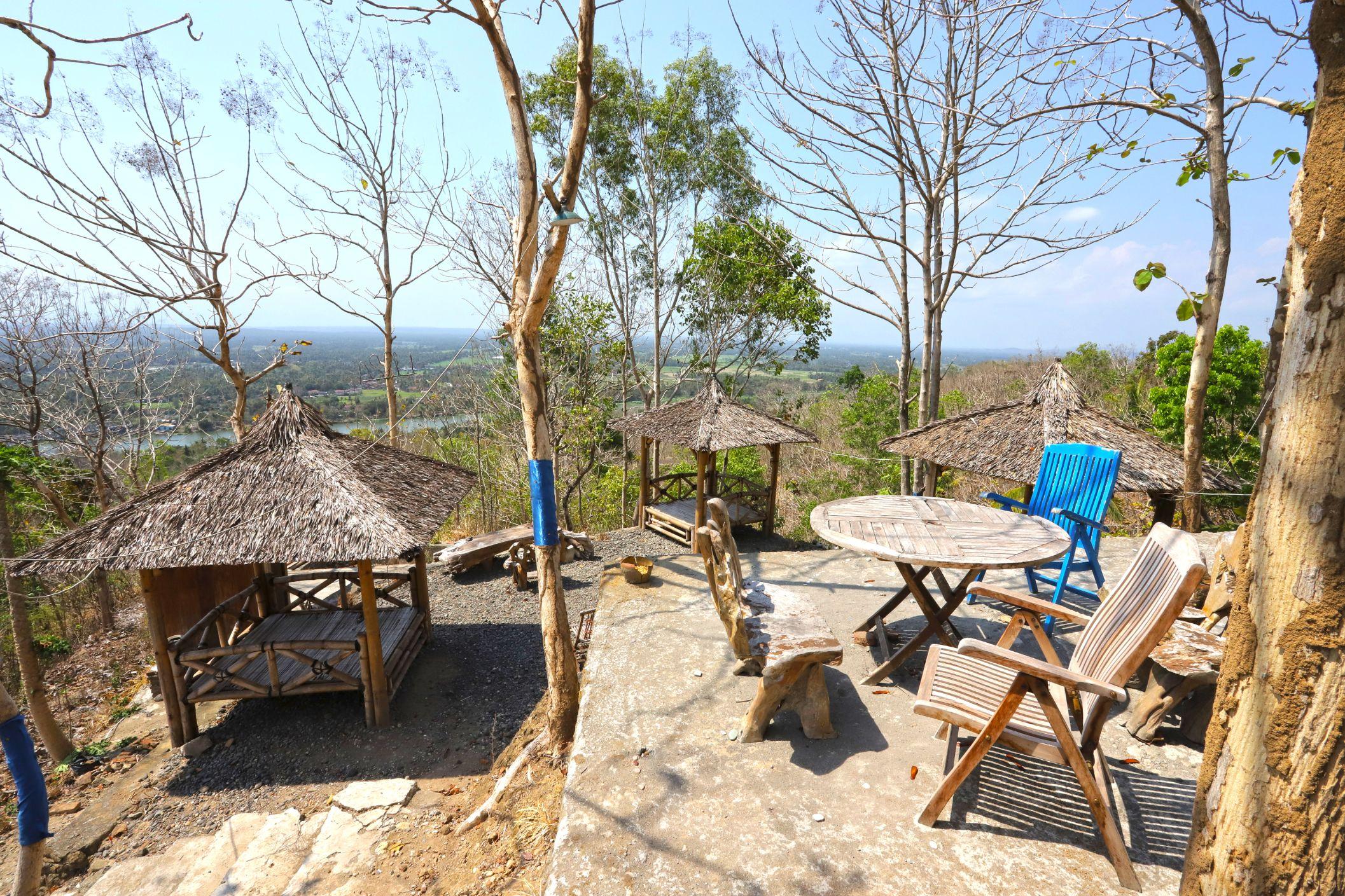 Newalaskuliner & Homestaywatulumbung Kretek Εξωτερικό φωτογραφία