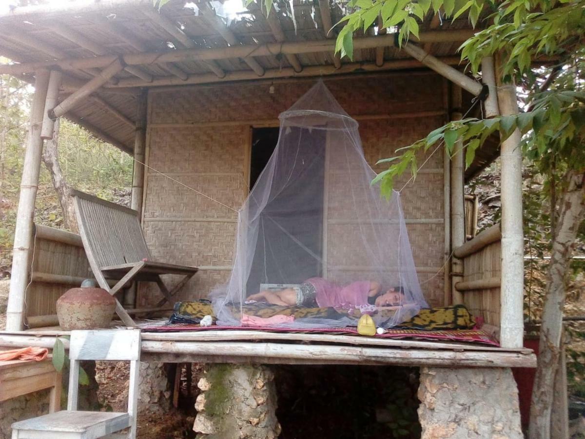 Newalaskuliner & Homestaywatulumbung Kretek Εξωτερικό φωτογραφία